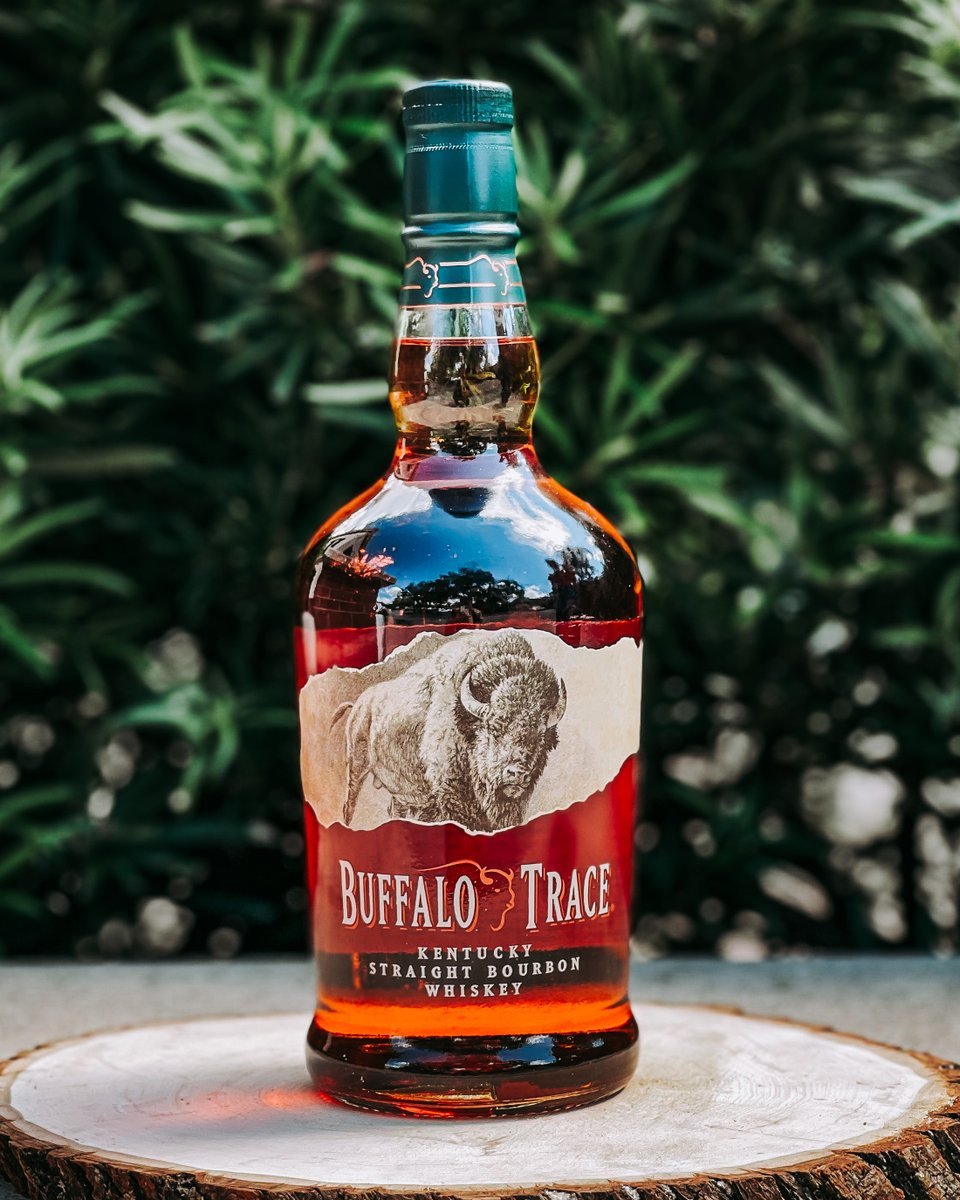 buffalo trace kentucky straight bourbon whiskey